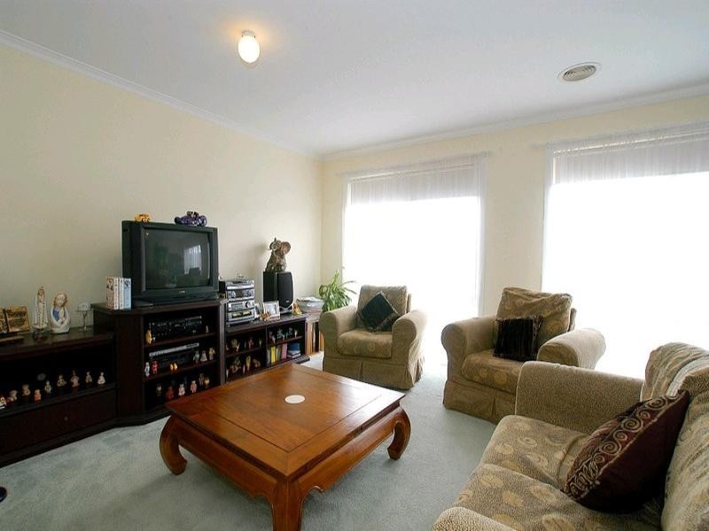 129 Golf Links Avenue, Berwick VIC 3806