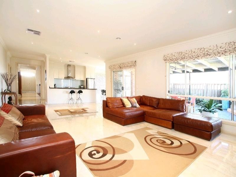 66 Langhorne Crescent, Rowville VIC 3178