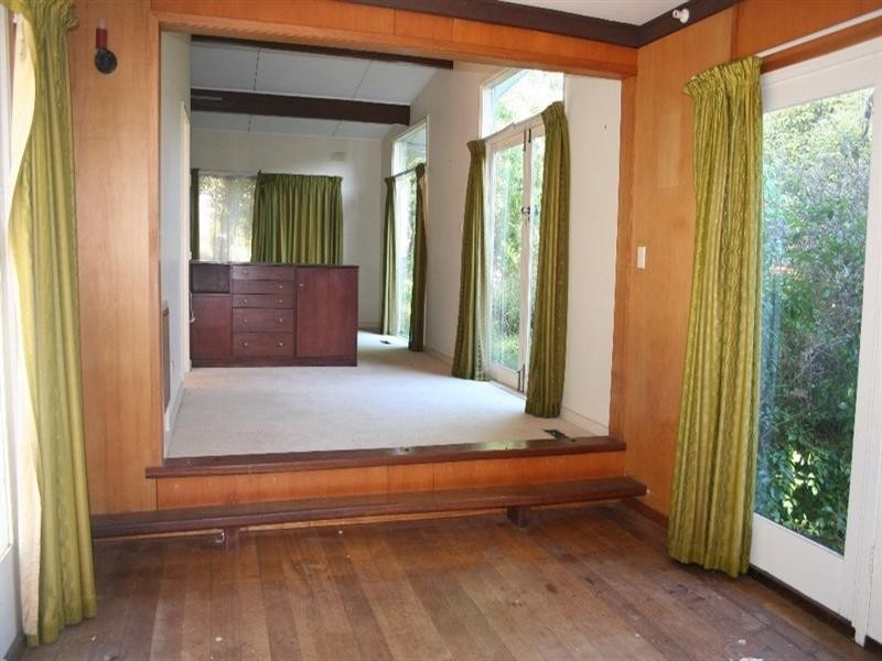 8 The Outlook, Heathmont VIC 3135