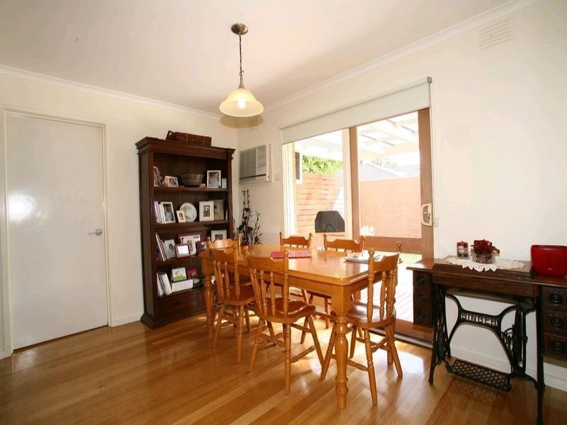 8 Ayton Court, Noble Park North VIC 3174