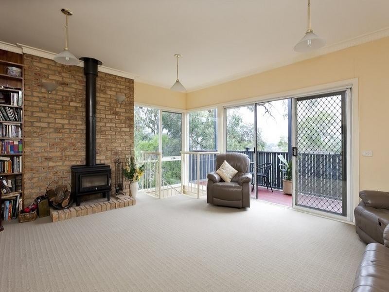 45 The Avenue, Ferntree Gully VIC 3156