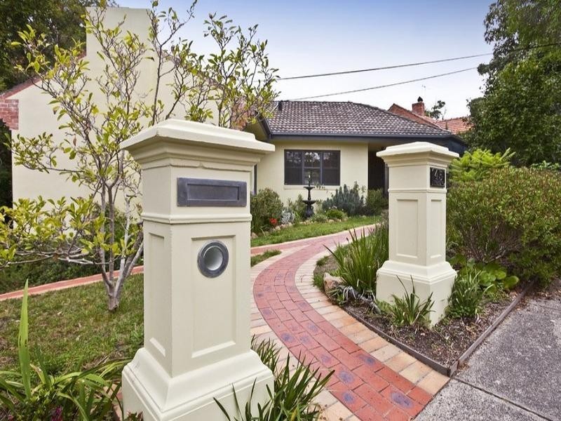 45 The Avenue, Ferntree Gully VIC 3156