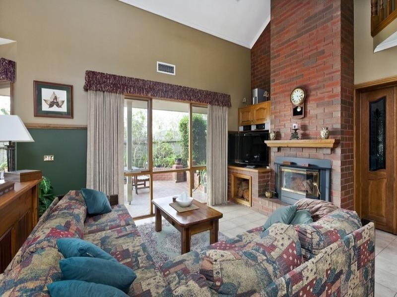 11 Catalpa Place, Lysterfield VIC 3156