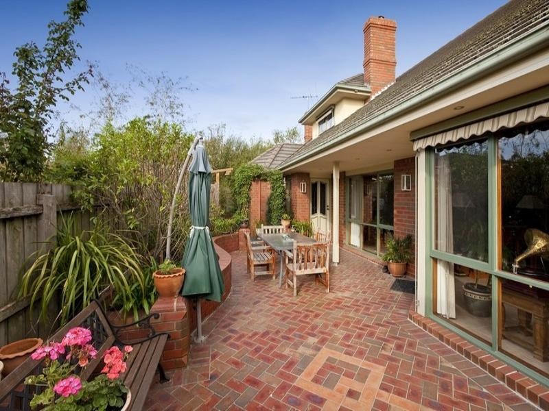11 Catalpa Place, Lysterfield VIC 3156
