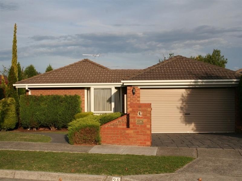 26 Laanecoorie Drive, Lysterfield VIC 3156