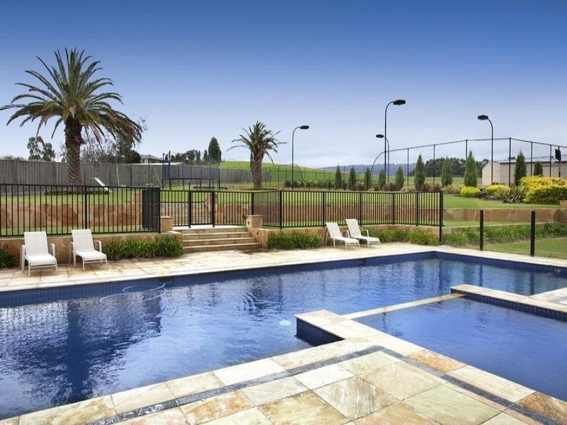 73 Grange Drive, Lysterfield VIC 3156