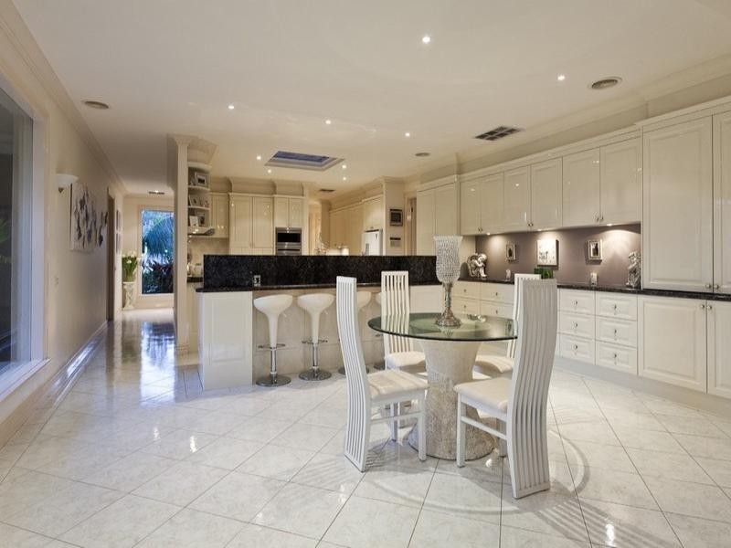 2 Bergner Court, Lysterfield VIC 3156