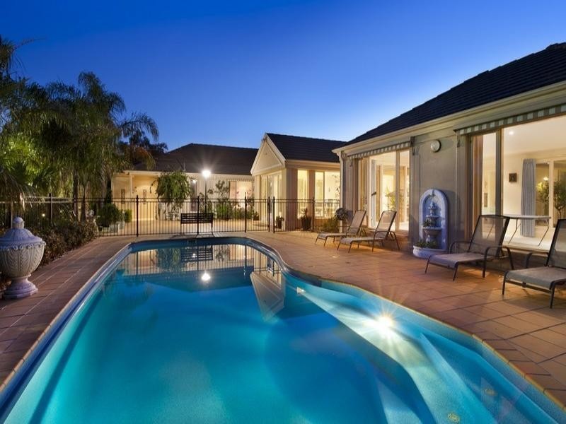 2 Bergner Court, Lysterfield VIC 3156