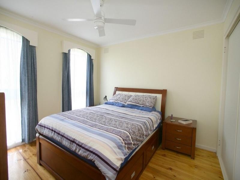 23 Bexsarm Crescent, Rowville VIC 3178