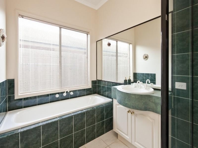 3 Carnoustie Court, Rowville VIC 3178