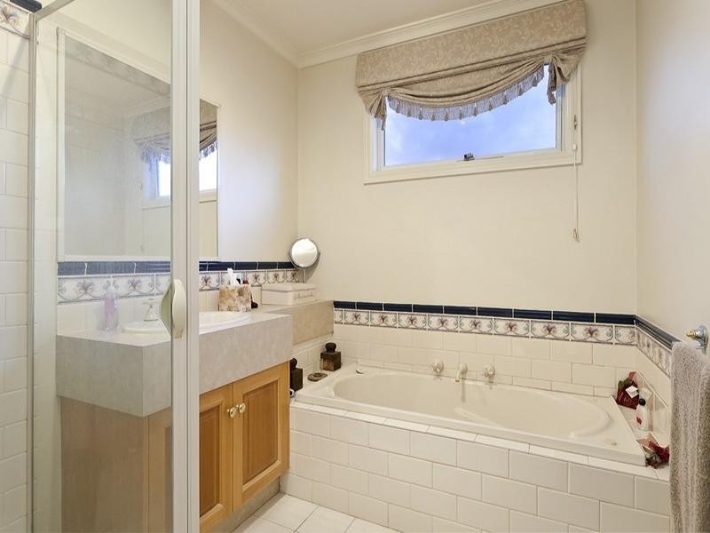 153 Turramurra Drive, Rowville VIC 3178