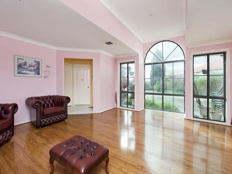 4 Maitland Close, Rowville VIC 3178