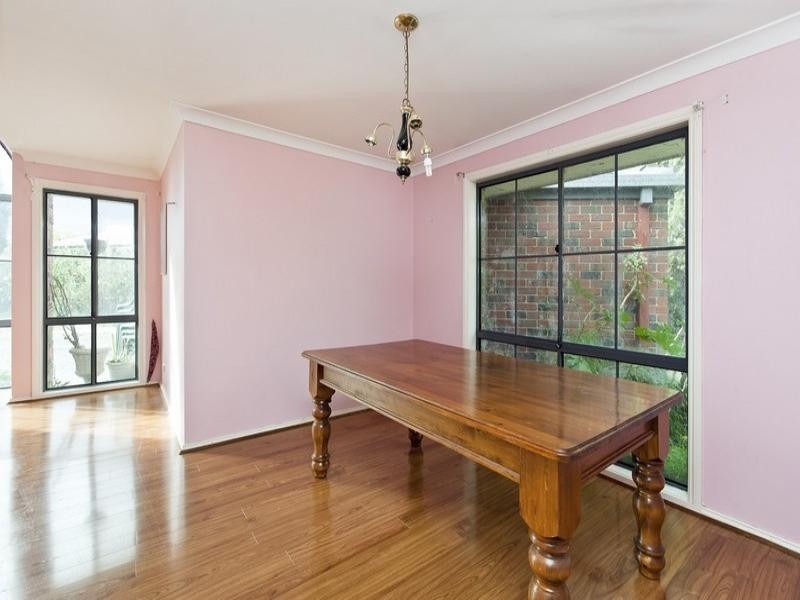 4 Maitland Close, Rowville VIC 3178