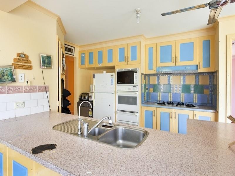 4 Maitland Close, Rowville VIC 3178