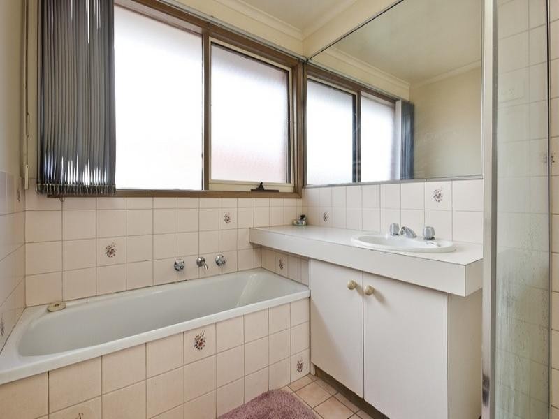 131 Argyle Way, Wantirna South VIC 3152