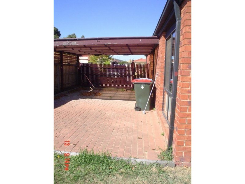 11 Elaine Place, Rowville VIC 3178