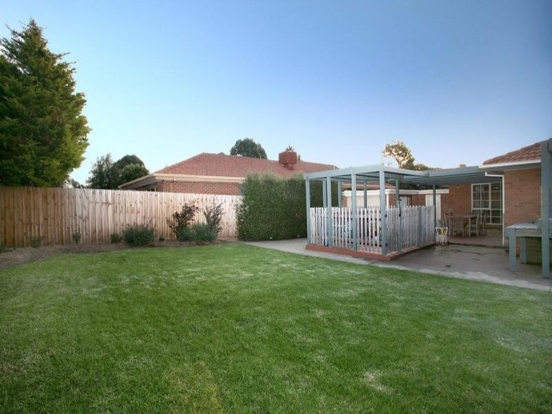 26 Anthony Drive, Rowville VIC 3178