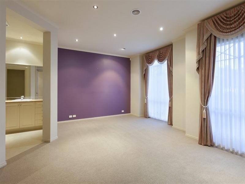 29 Langhorne Crescent, Rowville VIC 3178