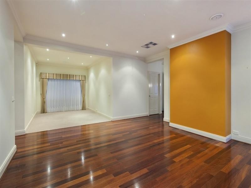 29 Langhorne Crescent, Rowville VIC 3178