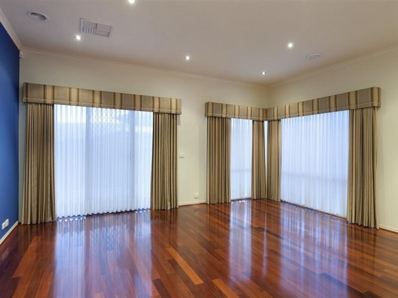 29 Langhorne Crescent, Rowville VIC 3178