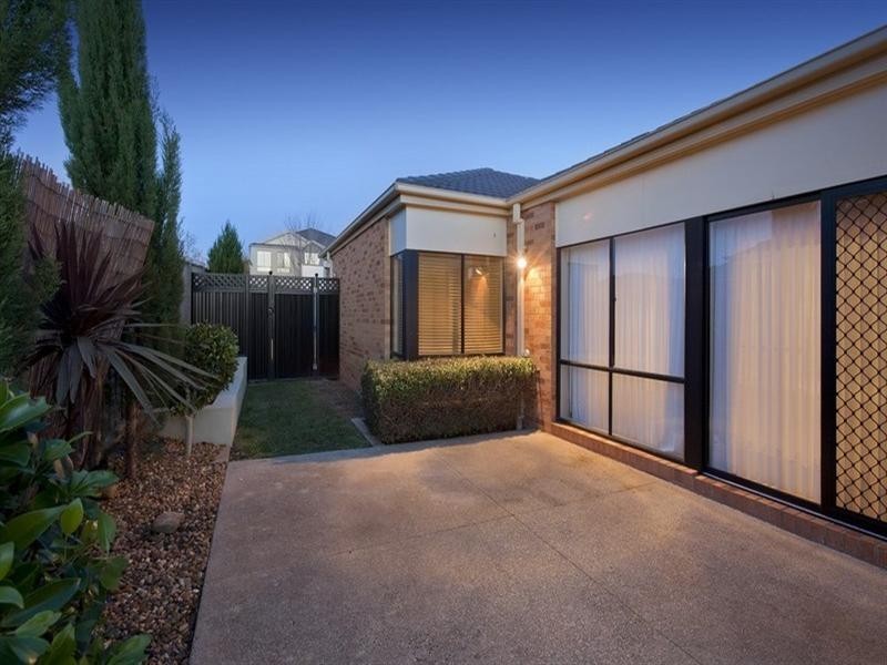 29 Langhorne Crescent, Rowville VIC 3178