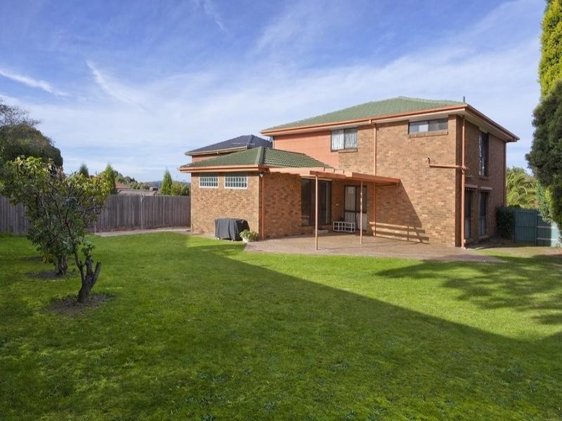 57 Wakley Crescent, Wantirna South VIC 3152
