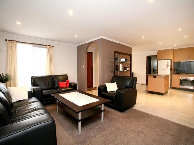 15 Trevena Close, Rowville VIC 3178