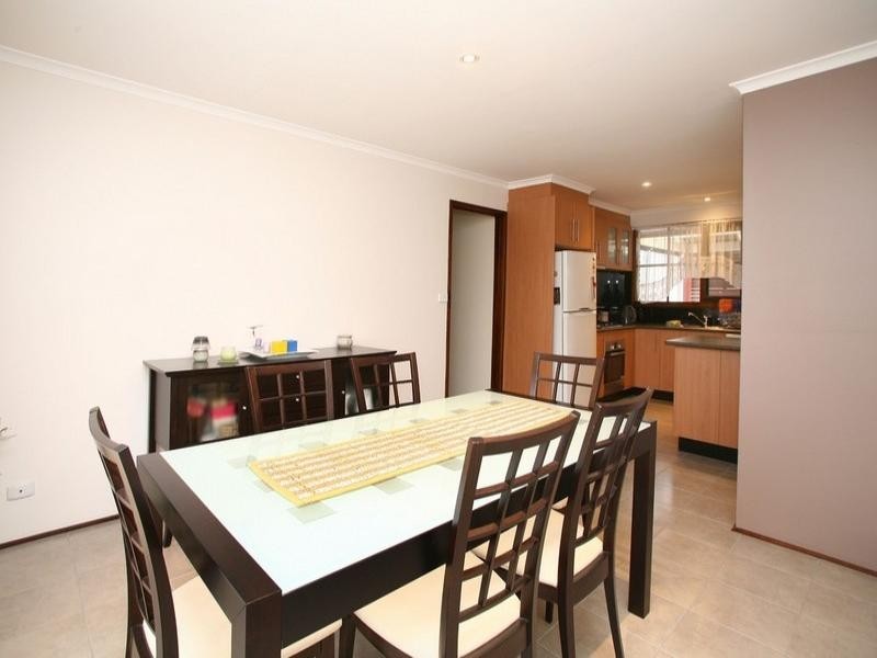 15 Trevena Close, Rowville VIC 3178