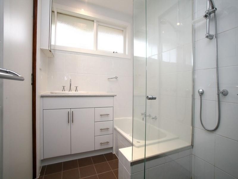 15 Trevena Close, Rowville VIC 3178