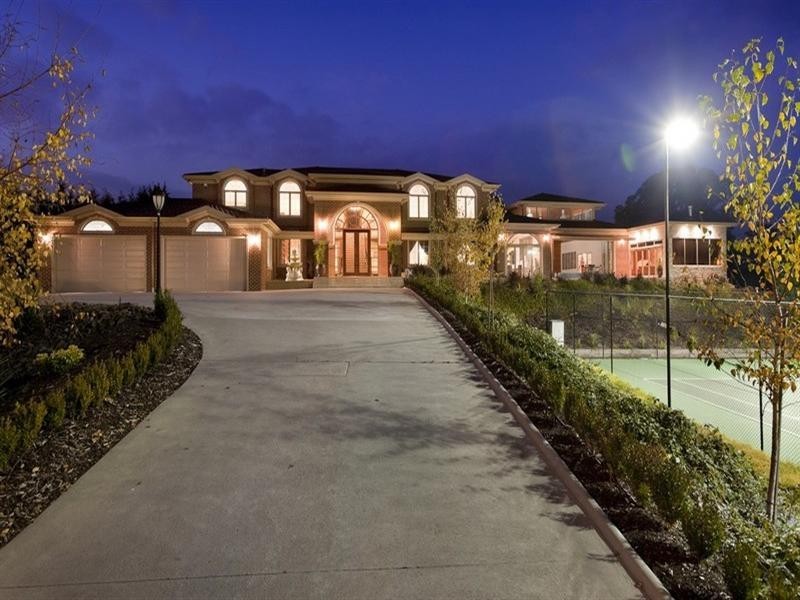 109 Grange Drive, Lysterfield VIC 3156