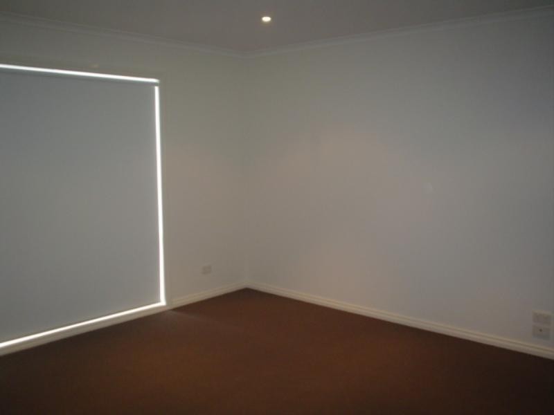 2/6 Darnley Court, Rowville VIC 3178