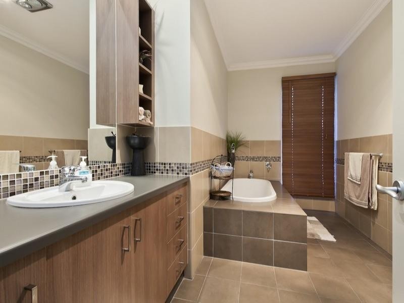 7-9 Gladesville Close, Lysterfield South VIC 3156