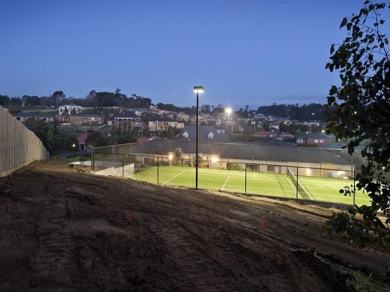 7-9 Gladesville Close, Lysterfield South VIC 3156