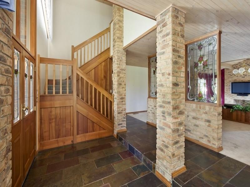 332 Hallam North Road, Lysterfield South VIC 3156