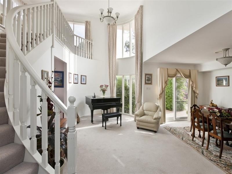 2 Panorama Court, Lysterfield South VIC 3156