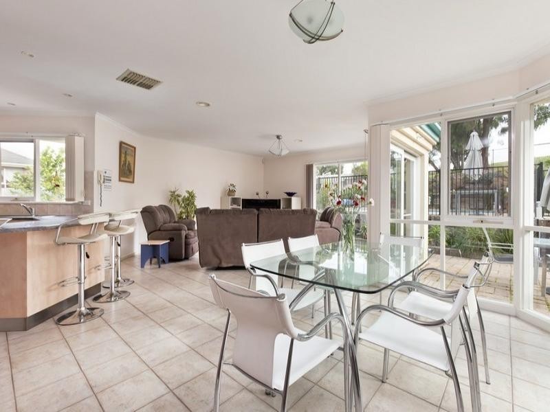 2 Panorama Court, Lysterfield South VIC 3156