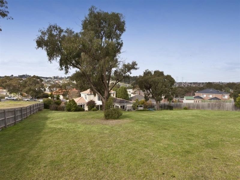 2 Panorama Court, Lysterfield South VIC 3156