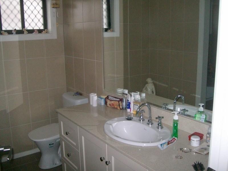 33 Cardinia Way, Rowville VIC 3178