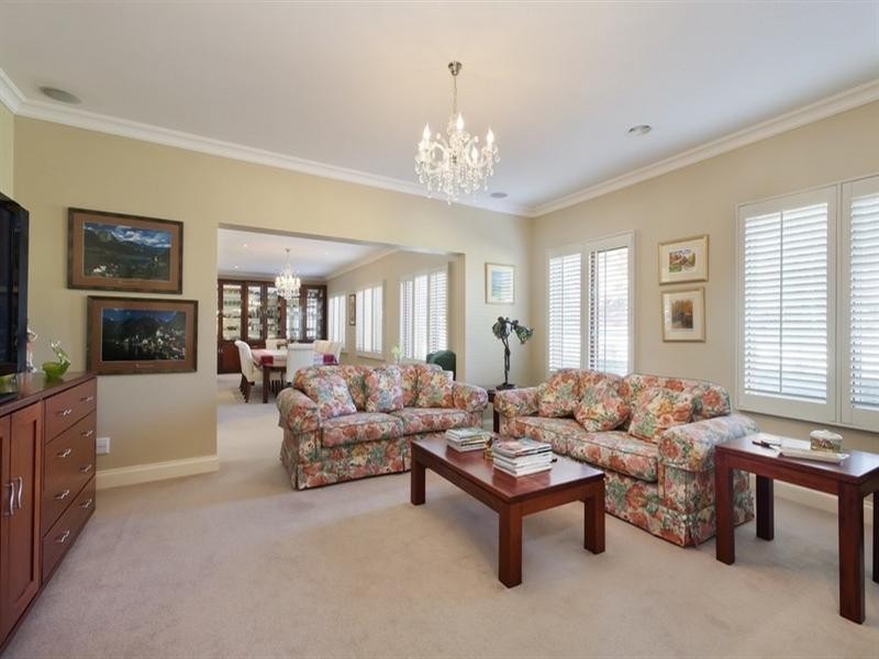1 Hill Edge Court, Lysterfield South VIC 3156