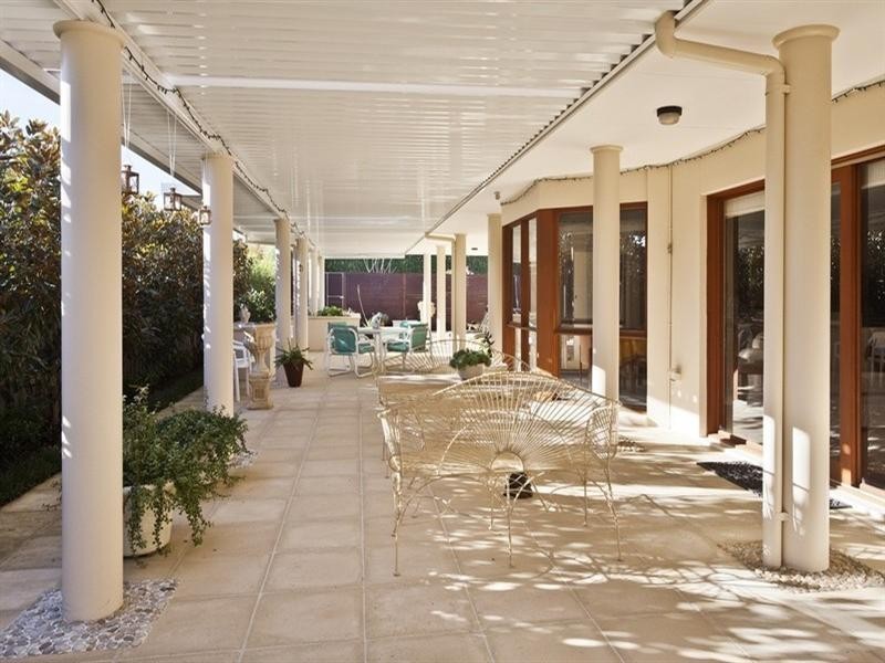 1 Hill Edge Court, Lysterfield South VIC 3156