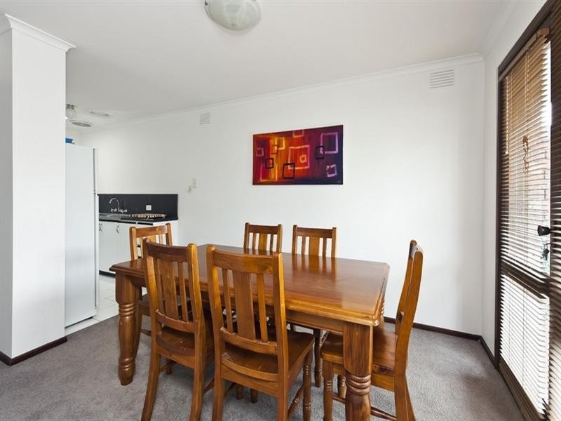 1/25 High Street, Bayswater VIC 3153