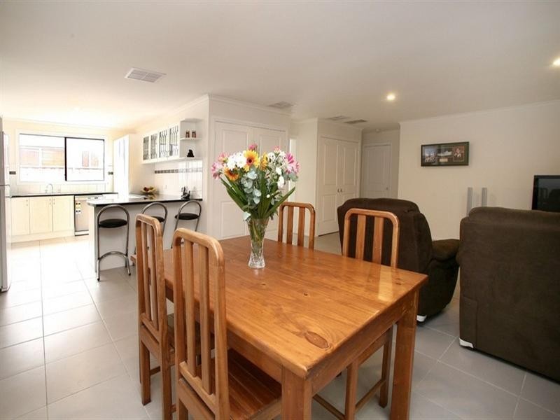 4 Viewline Way, Lyndhurst VIC 3975