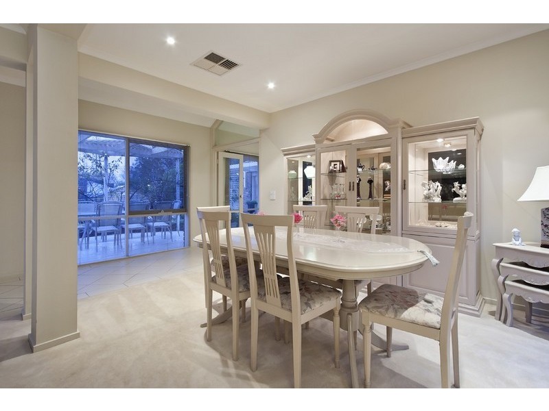 55 Clondara Drive, Rowville VIC 3178