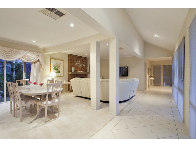 55 Clondara Drive, Rowville VIC 3178