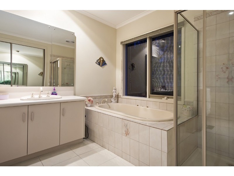 55 Clondara Drive, Rowville VIC 3178