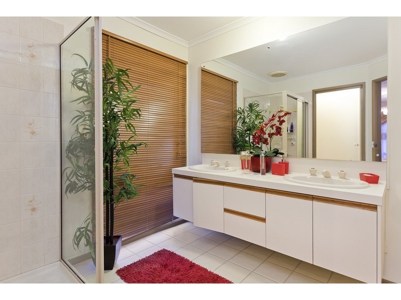 24 Bickerton Court, Rowville VIC 3178