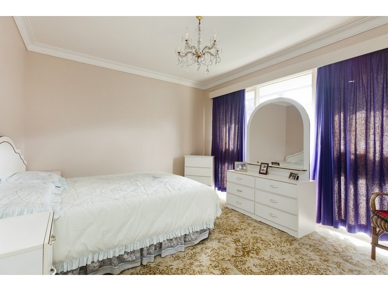8 Rivette Street, Scoresby VIC 3179