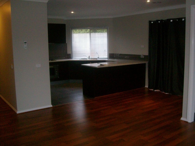 11 Wallingford Place, Rowville VIC 3178