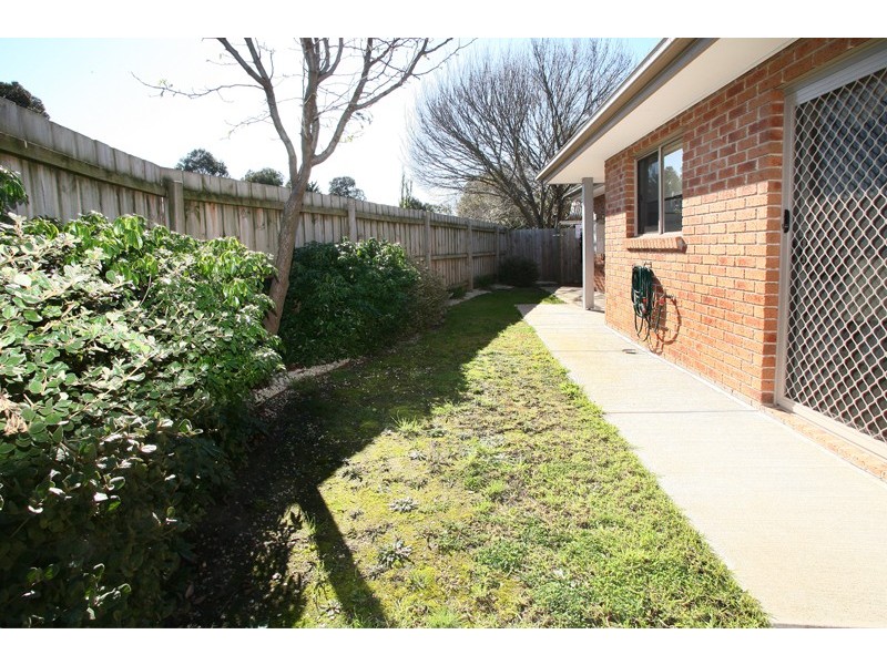 2/4 Bristol Place, Rowville VIC 3178
