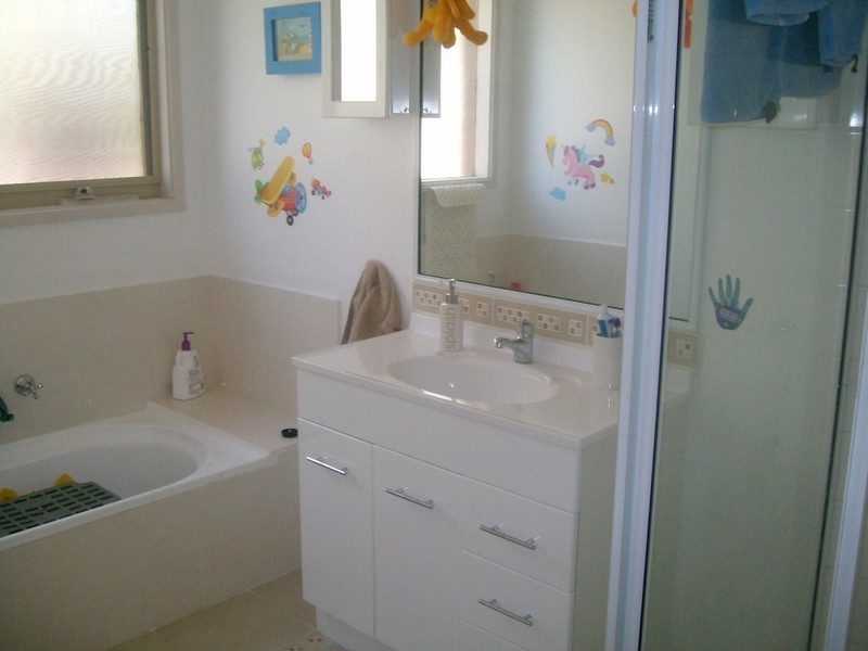 14 Wahroonga Court, Rowville VIC 3178